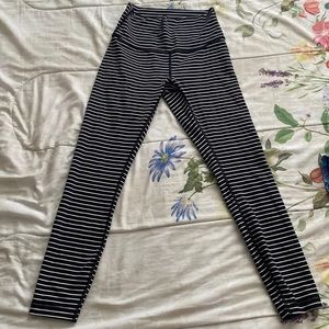 Lululemon Wunder Under High Rise 7/8 Tight Lux